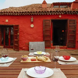 https://casa-begonia.adeje-hotels.com