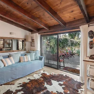 https://casa-palmera-tacoronte.adeje-hotels.com